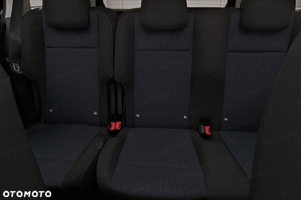 Fiat Qubo - 12