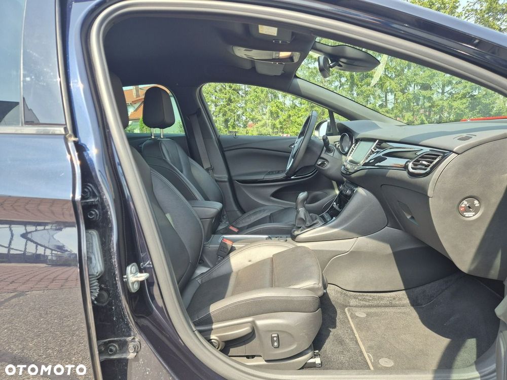 Opel Astra 1.4 T GPF Dynamic S&S - 17