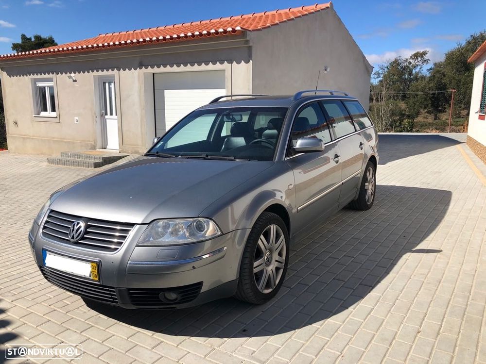 VW Passat Variant 1.9 TDi Highline - 1