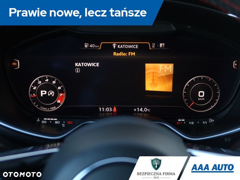 Audi TT S Coupé - 12