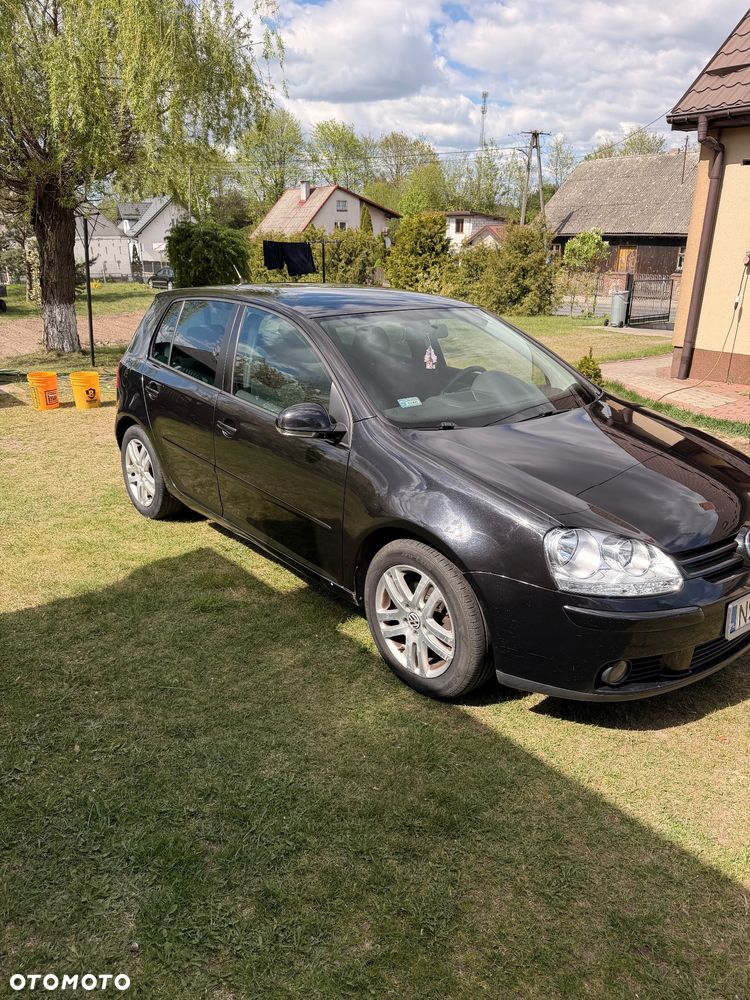 Volkswagen Golf 1.6 Trendline - 6
