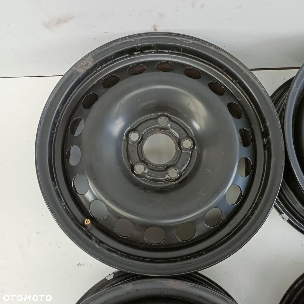 Felgi 5x100 15 Audi A1 + Kołpaki 4szt (F490) - 2