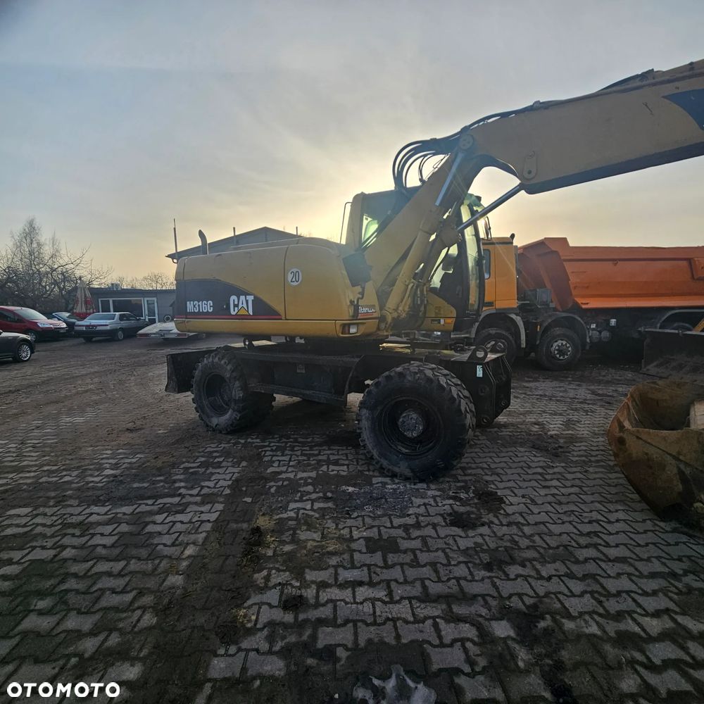 Caterpillar M316C - 5