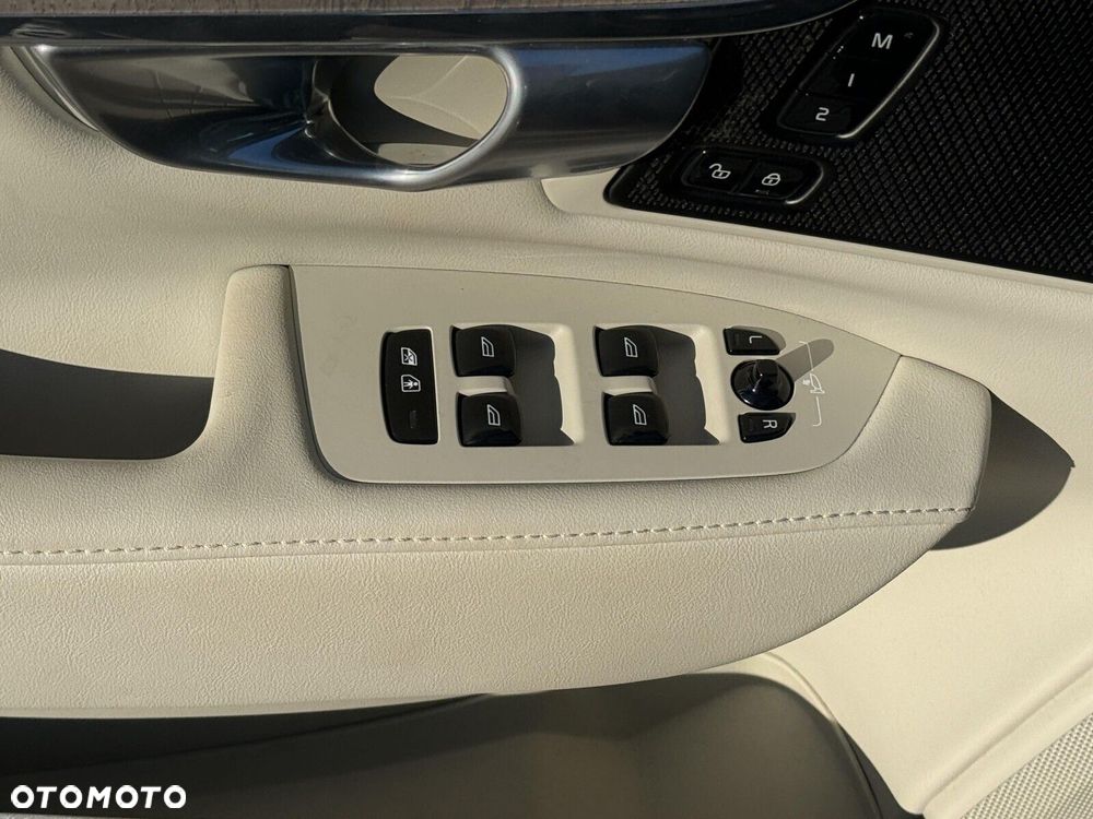 Volvo S90 B5 D AWD Ultimate Bright - 11