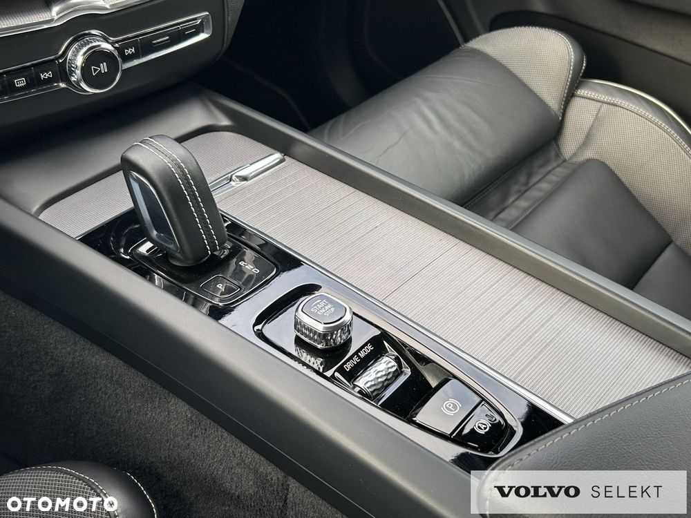 Volvo XC 60 - 18