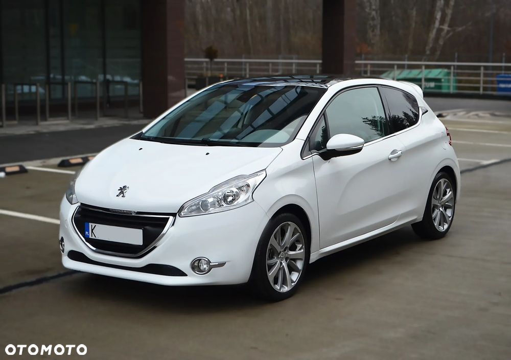 Peugeot 208 - 31