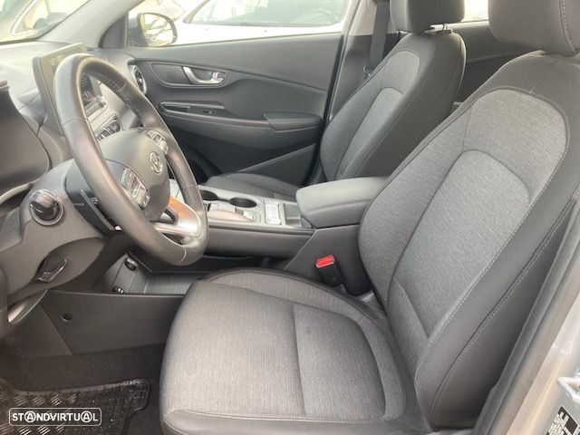 Hyundai Kauai Advantage - 17