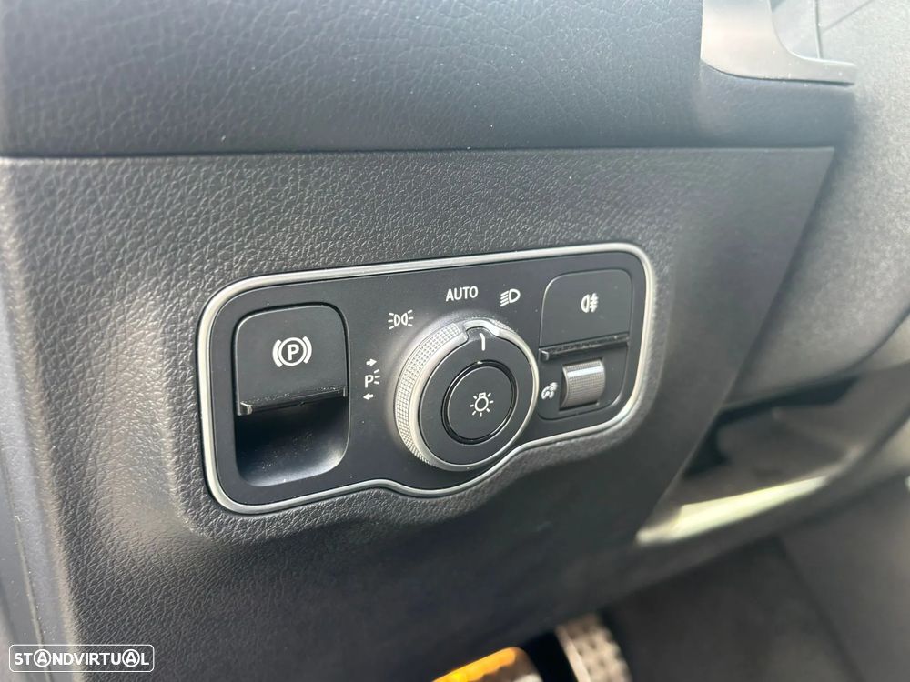 Mercedes-Benz EQB 250 AMG Line - 12