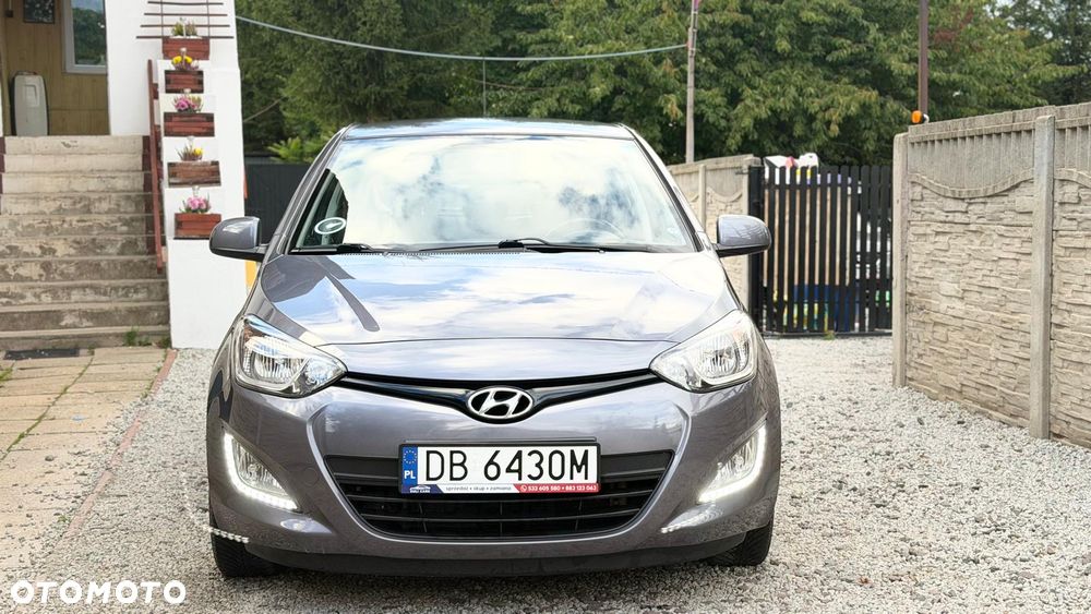 Hyundai i20 - 12