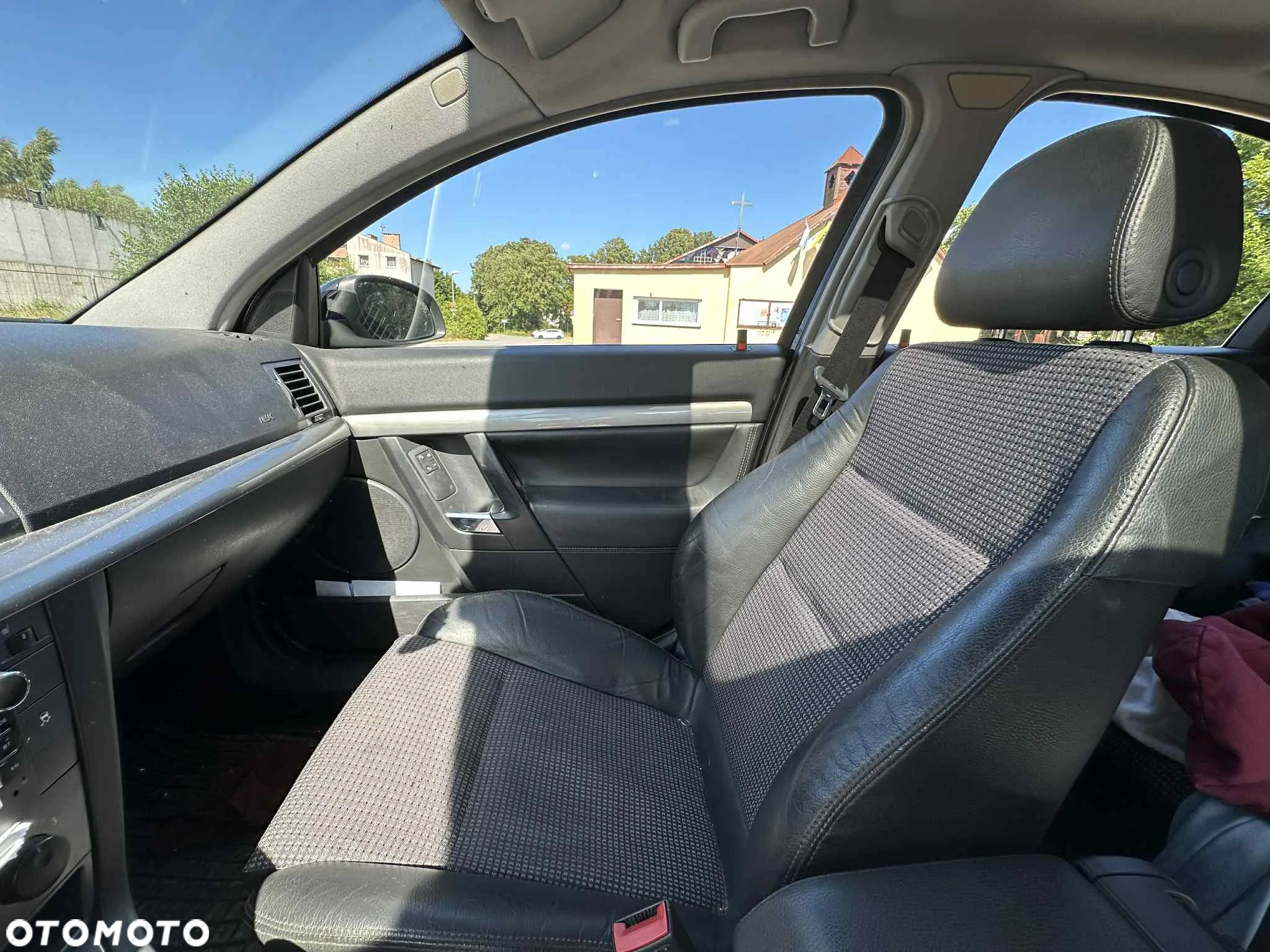 Opel Vectra 2.0 T Elegance - 23