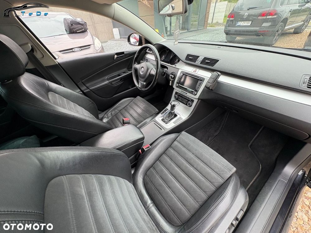 Volkswagen Passat Variant 2.0 TDI 4Motion DPF DSG Highline - 21