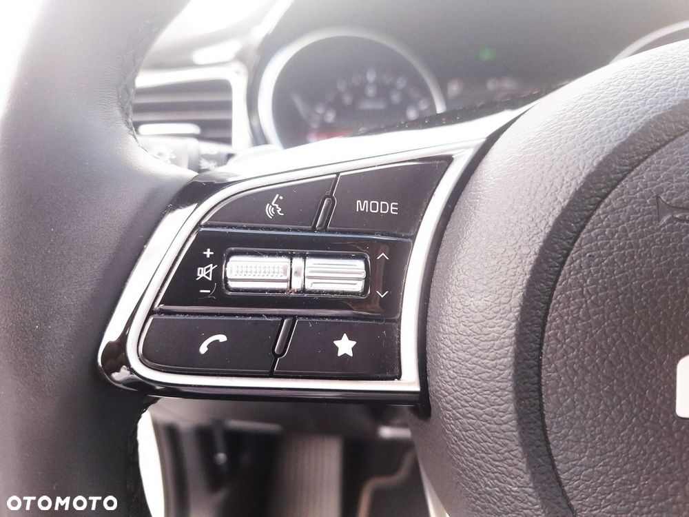 Kia Ceed 1.5 T-GDI Tribute DCT - 14