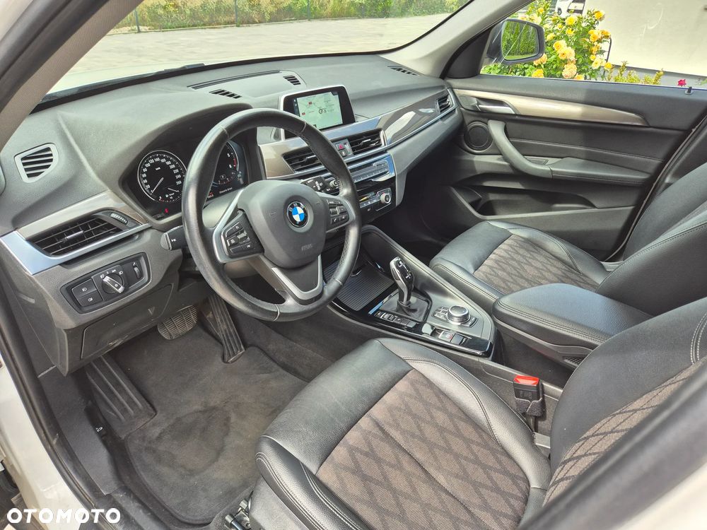 BMW X1 sDrive18d Advantage sport - 25