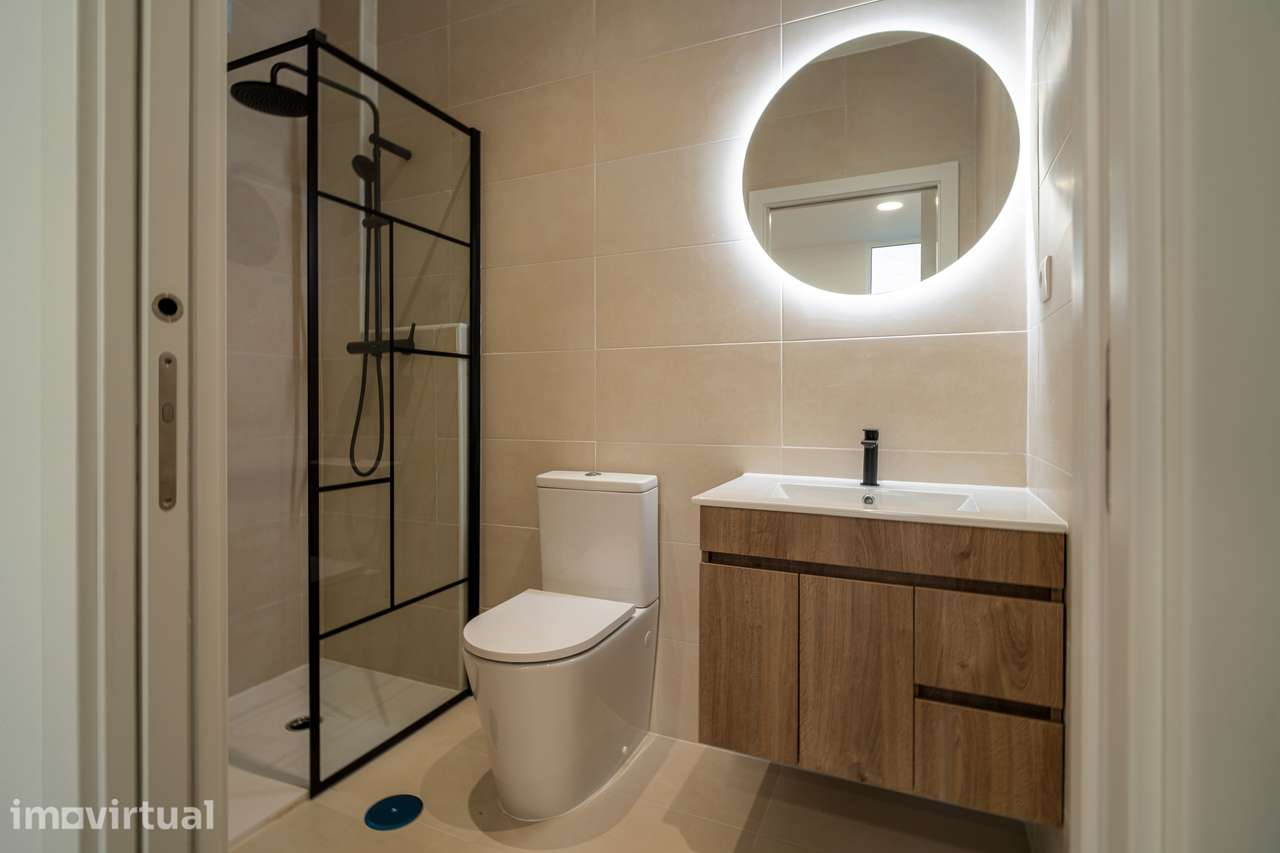 Apartamento T1 totalmente Renovado - Grande imagem: 5/15