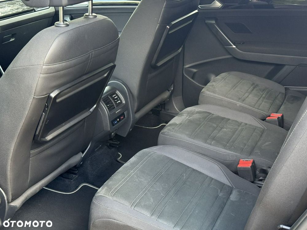 Volkswagen Touran 1.8 TSI BMT Highline DSG - 22