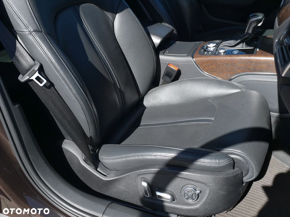 Audi A6 Allroad - 23
