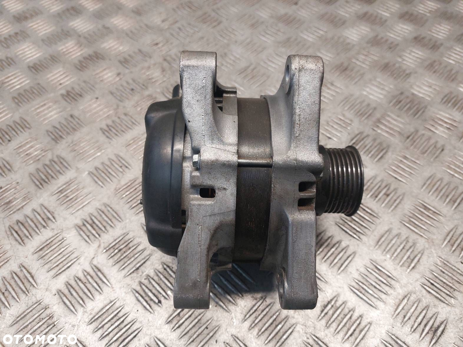ALTERNATOR VOLVO C30 I 104210-3520+ - 5