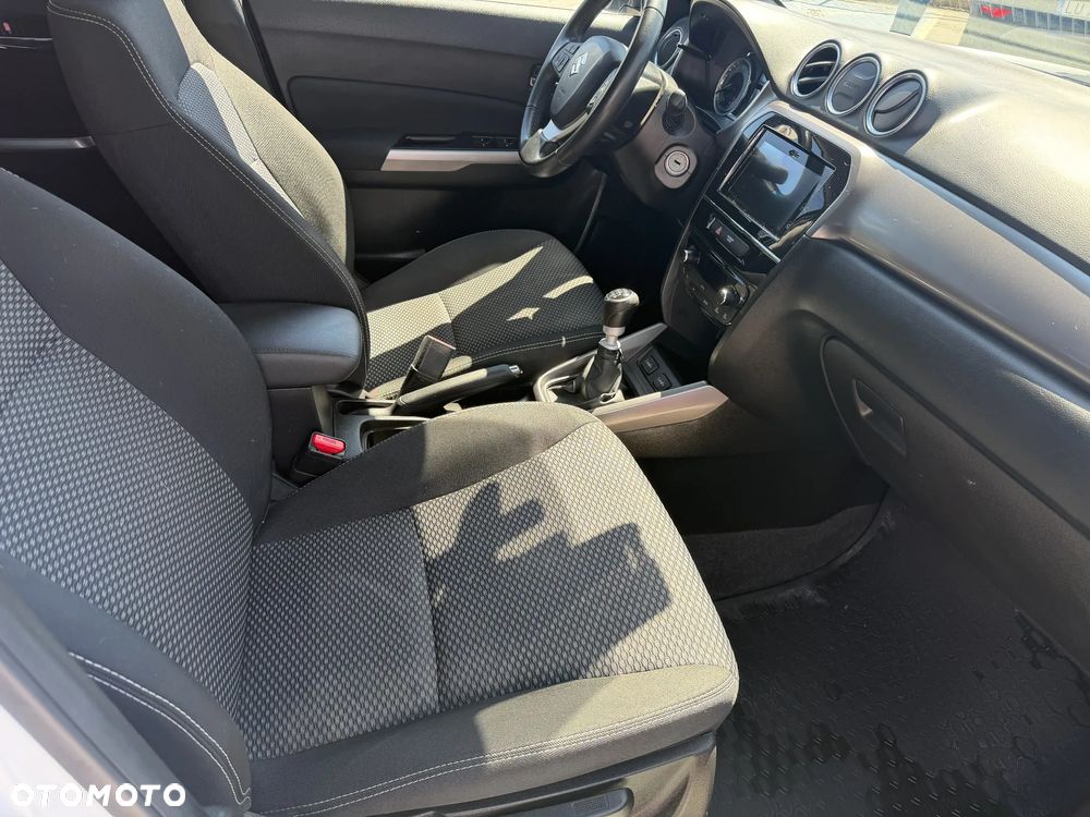 Suzuki Vitara 1.4 Boosterjet SHVS Premium 2WD - 5