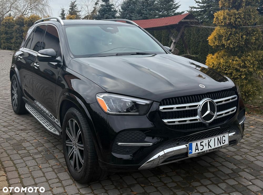 Mercedes-Benz GLE - 1