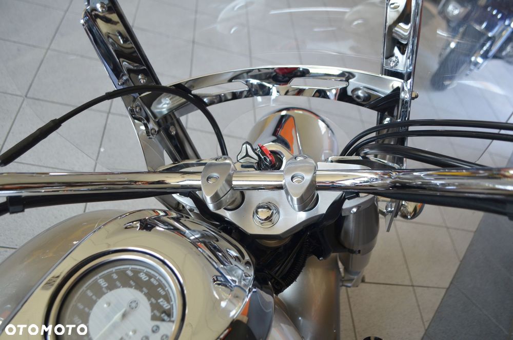 Yamaha XVS - 35