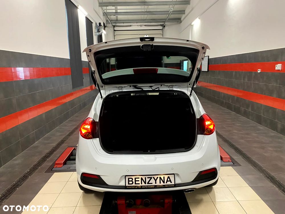 Kia Ceed 1.6 GDI Platinum Edition - 14