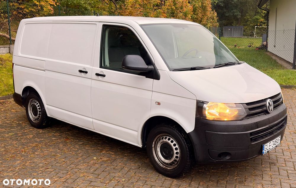 Volkswagen Transporter - 1