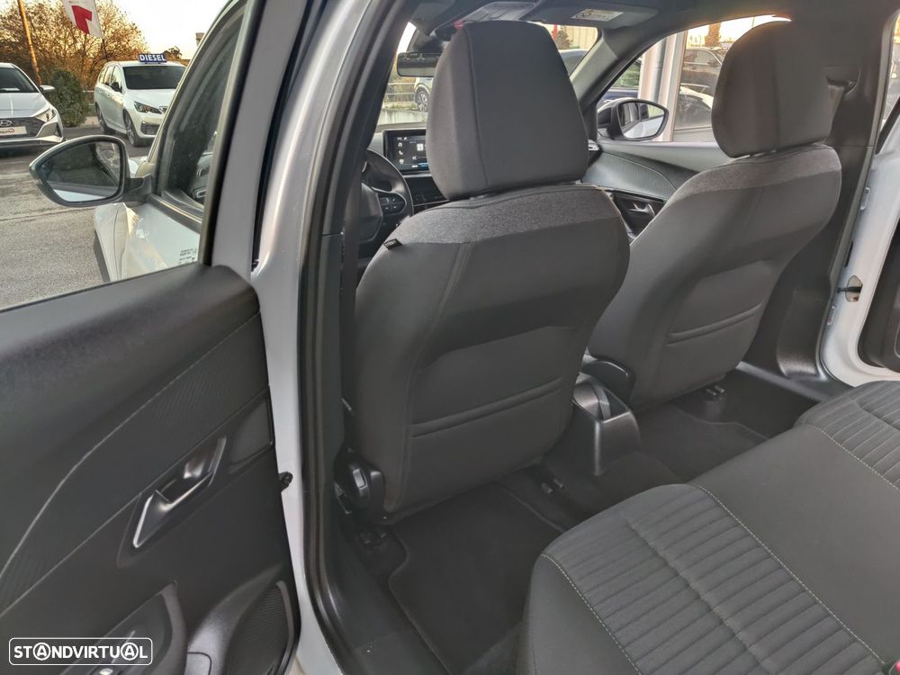 Peugeot 2008 1.2 PureTech Active Pack - 35