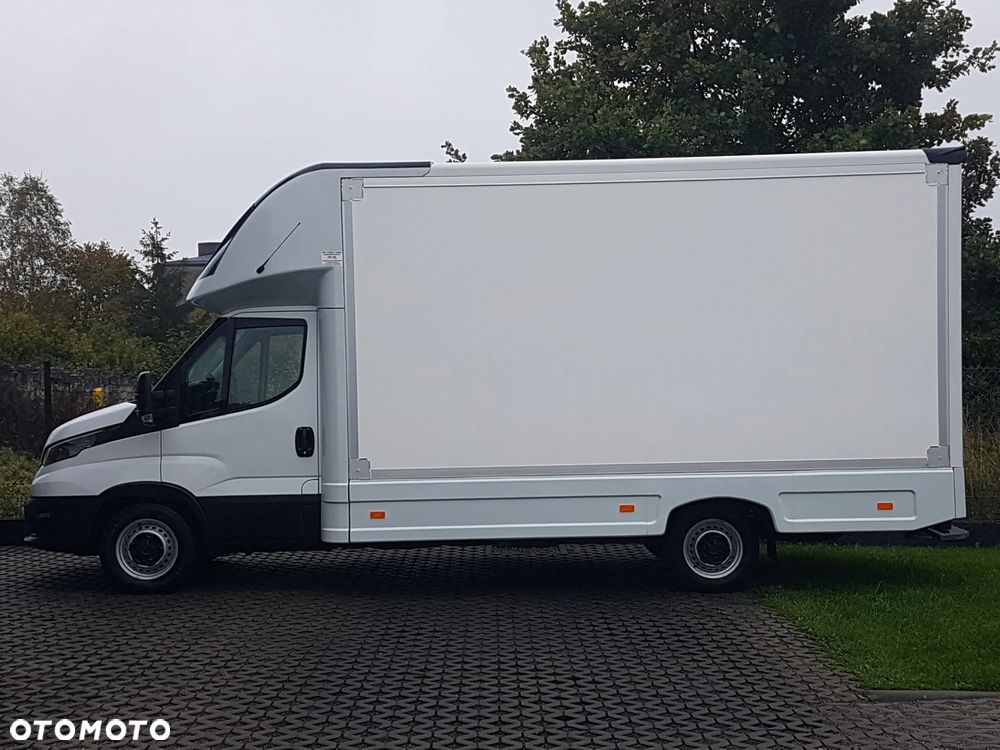Iveco DAILY KONTENER NISKOPODŁOGOWY 4,43x2,23x2,43 SKLEP FOODTRUCK BAR KLIMA KONIOWÓZ KAMPER - 11