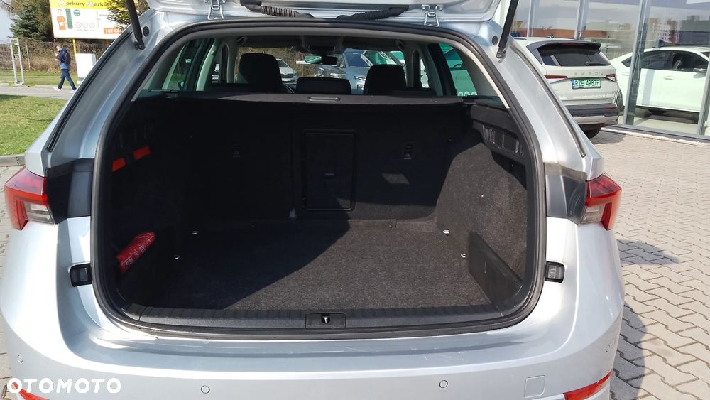 Skoda Octavia 2.0 TDI Ambition - 28