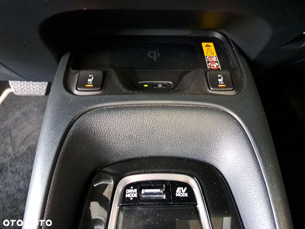 Toyota Corolla 1.8 Hybrid Comfort - 26