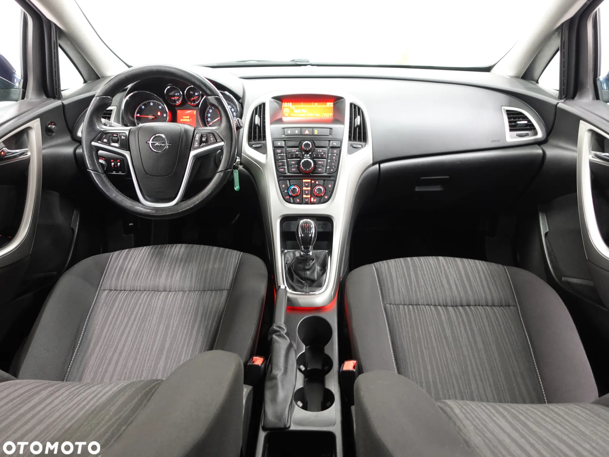 Opel Astra 2.0 CDTI DPF Edition - 28