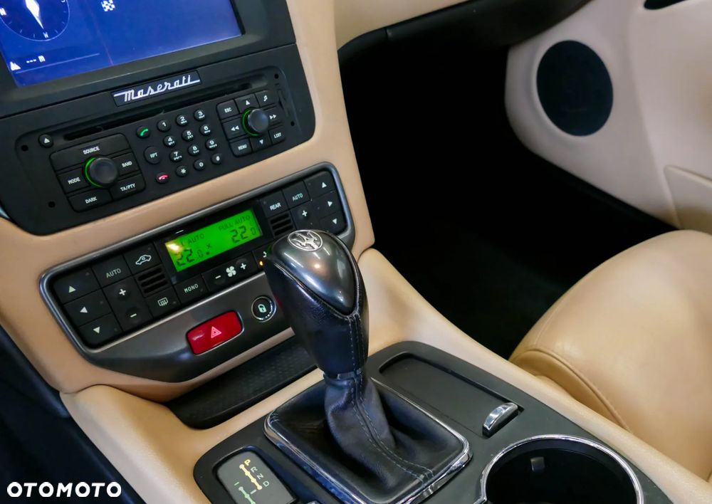 Maserati GranTurismo Automat - 19