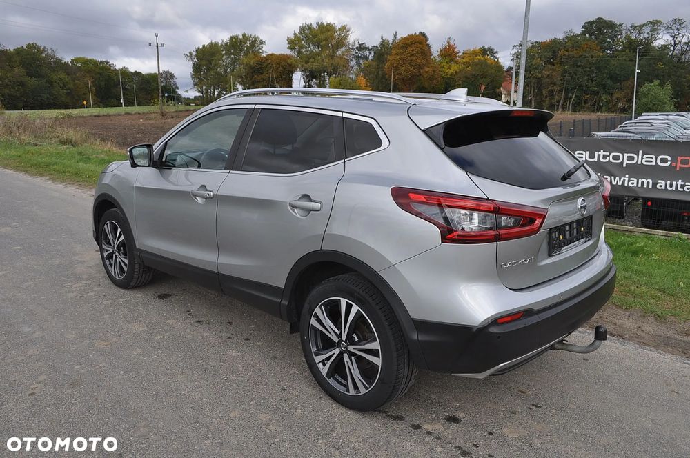 Nissan Qashqai 1.3 DIG-T N-Connecta EU6d - 6