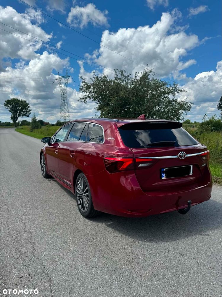 Toyota Avensis 1.8 Selection - 37