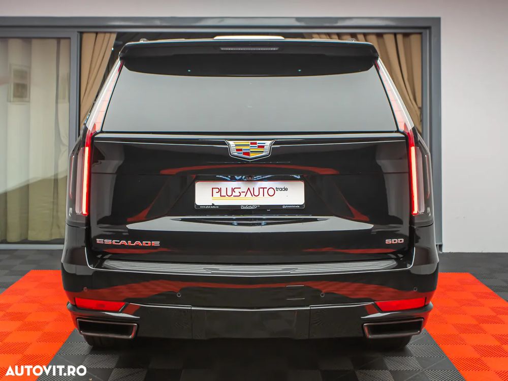 Cadillac Escalade 6.2 V8 ESV Platinum - 30