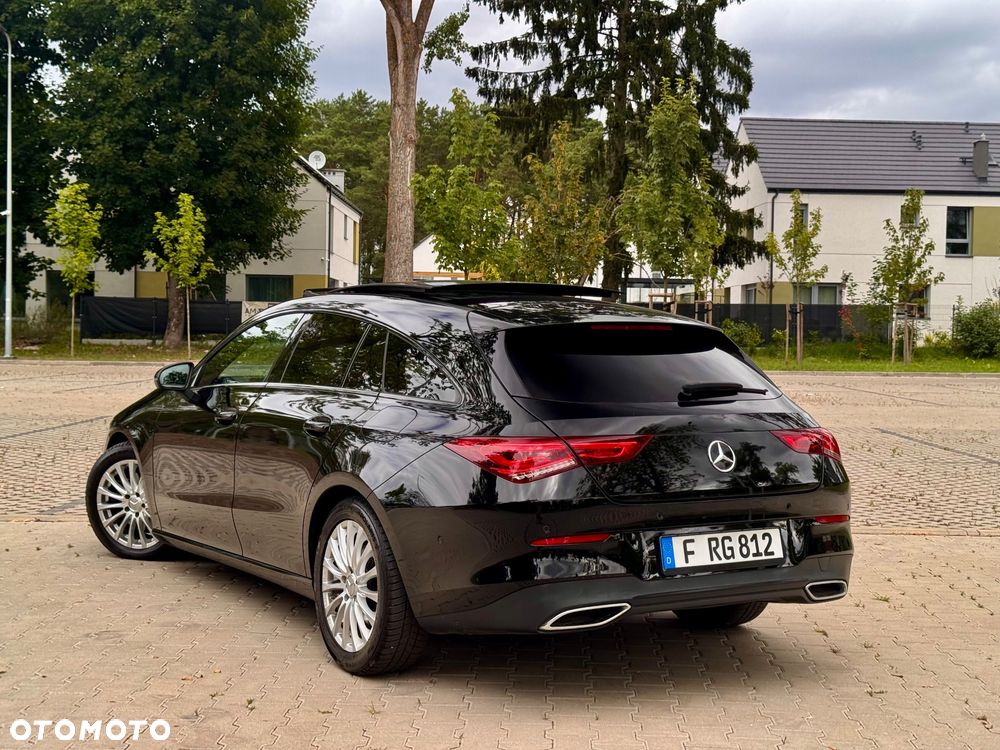 Mercedes-Benz CLA 220 d AMG Line 8G-DCT - 32