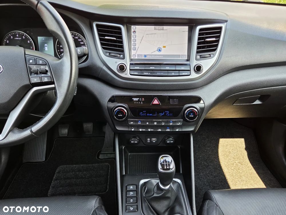 Hyundai Tucson 1.6 GDI BlueDrive Style 2WD - 30