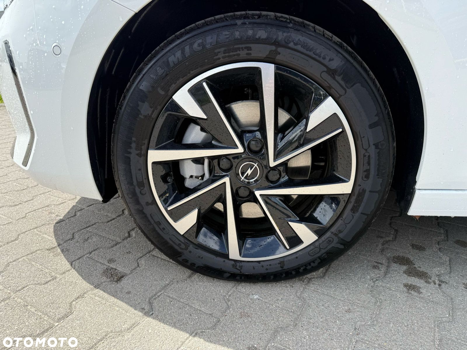 Opel Corsa - 4