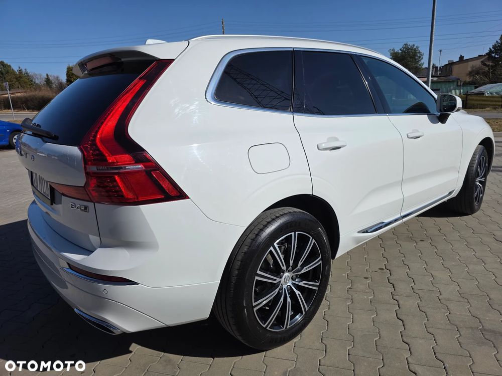 Volvo XC 60 ver-b4-d-awd-inscription - 13