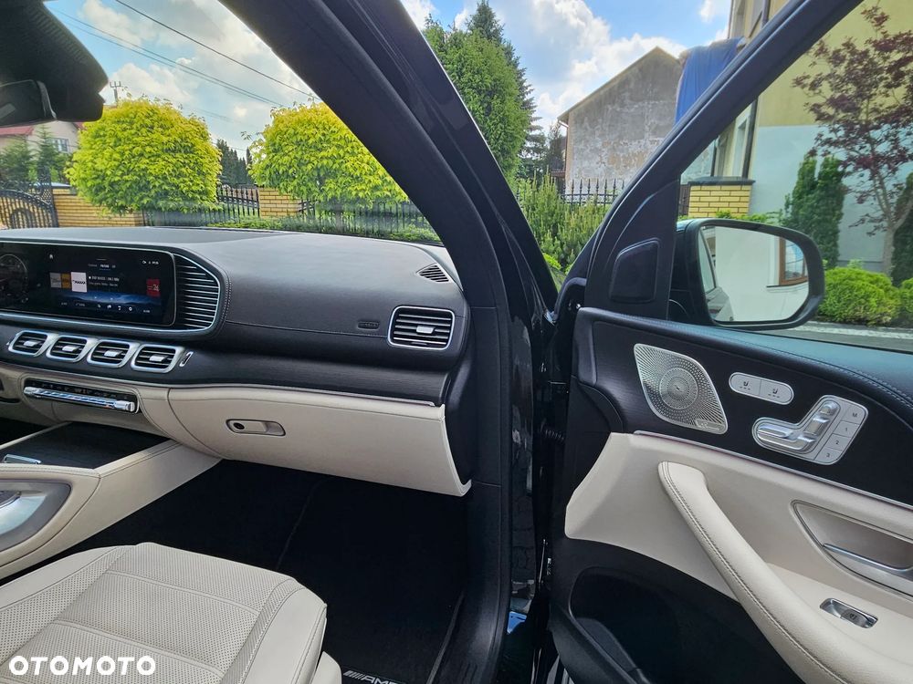 Mercedes-Benz GLS - 16