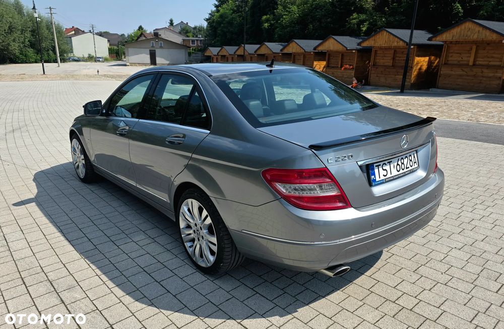 Mercedes-Benz Klasa C 220 CDI DPF Automatik Avantgarde - 4