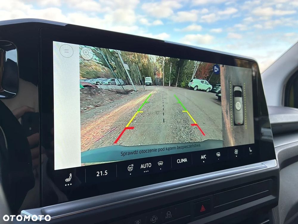 Volkswagen Transporter T7 PanAmericana PLUS Furgon/6-cio osob./(L2) 2.0 TDI 170KM, r.o. 3500 mm - 10