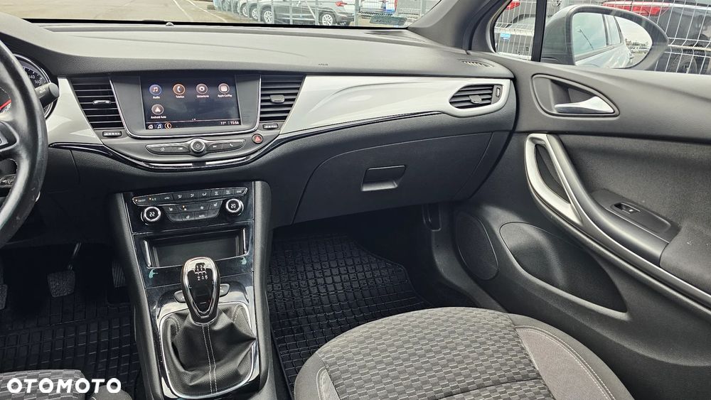 Opel Astra V 1.2 T GS Line S&S - 9