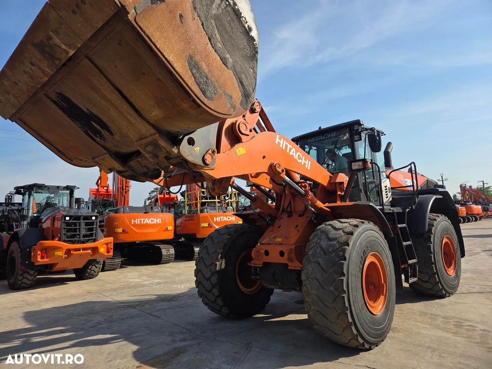 Hitachi ZW310-6, 2020, 6.209ore, CUPA 5mc, CUPLA RAPIDA, virare cu JOYSTICK, Masa operationala 28tone, anv MICHELIN 70%-ok, Gresare automata, camera spate, CANTAR, aer conditionat, STARE FOARTE BUNA, computer romana, posibil leasing 4 ani-PROMOTIE 119.500Eur - 10