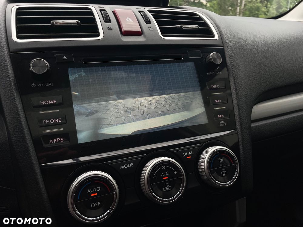 Subaru Forester 2.0 D Exclusive Lineartronic - 12