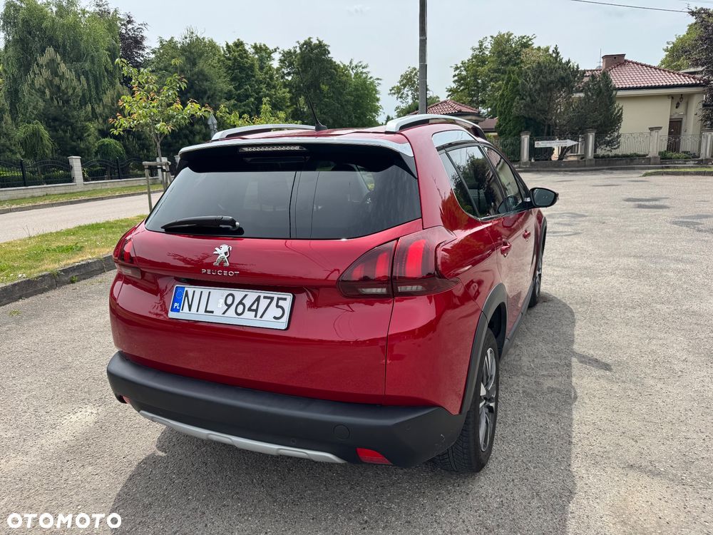 Peugeot 2008 1.2 Pure Tech GPF Active S&S - 3