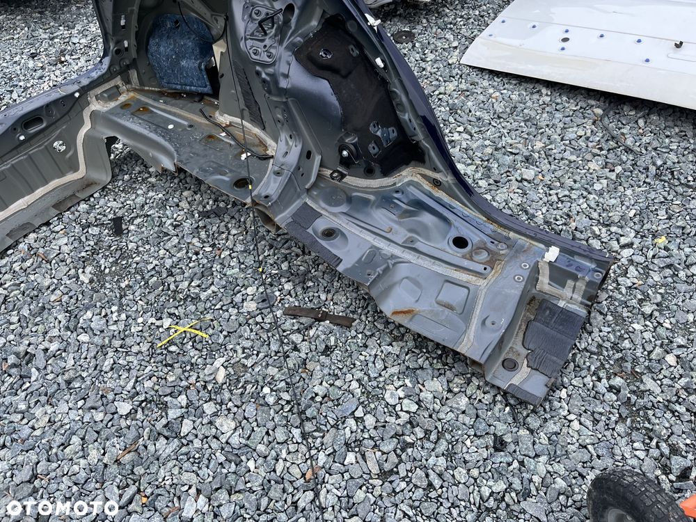 Ćwiartka błotnik próg lewy pas tylny Toyota Corolla E21 KOMBI - 6