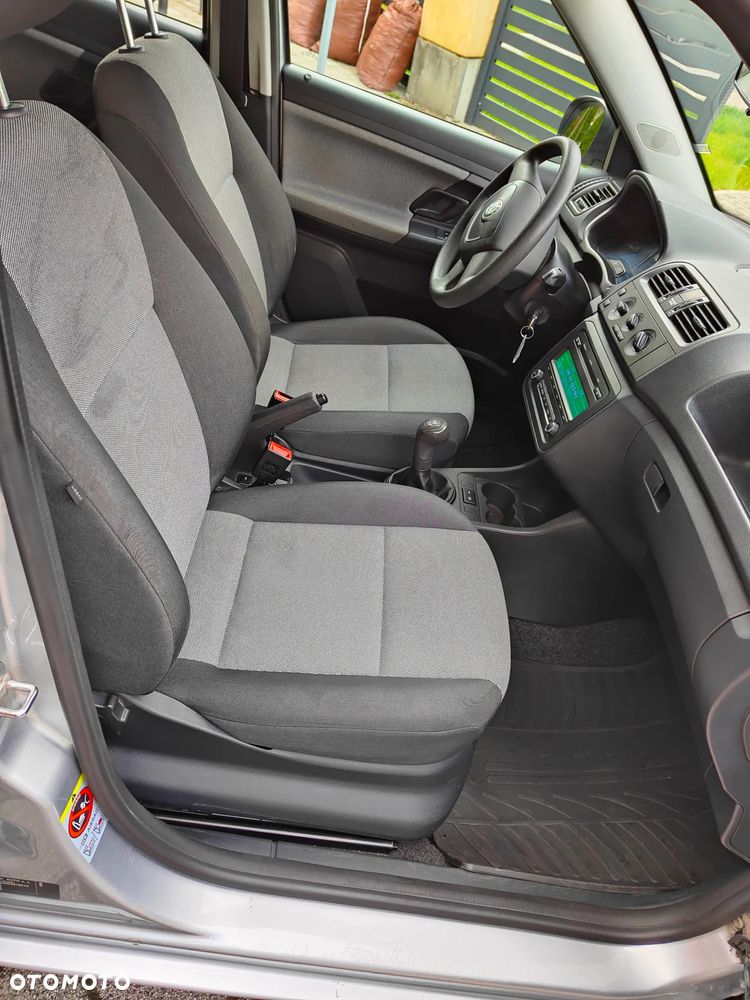 Skoda Fabia 1.2 HTP - 11