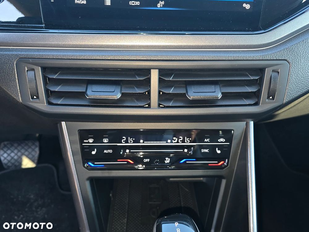 Volkswagen Polo 1.0 TSI DSG Highline - 33