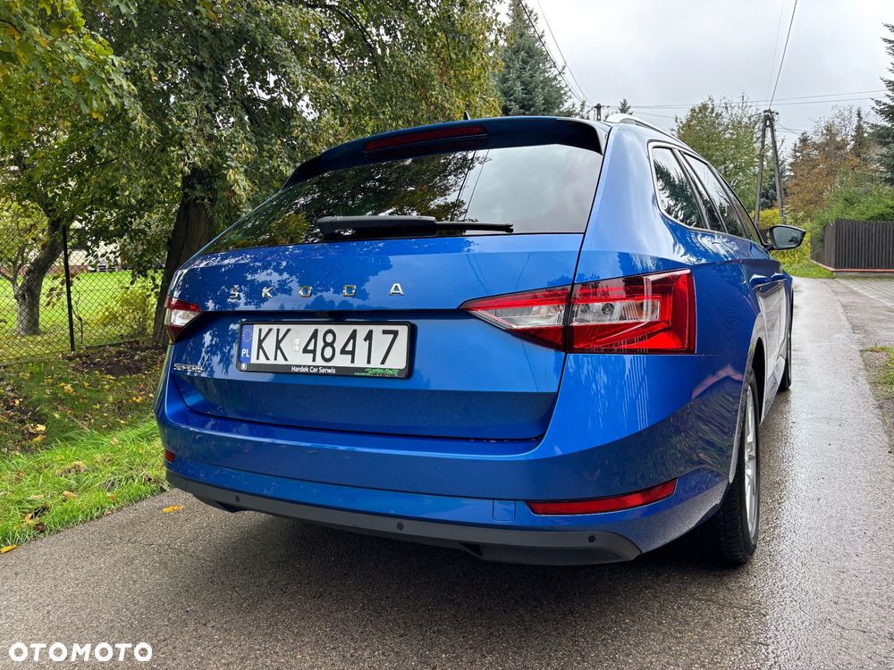 Skoda Superb 1.5 TSI Ambition DSG - 7
